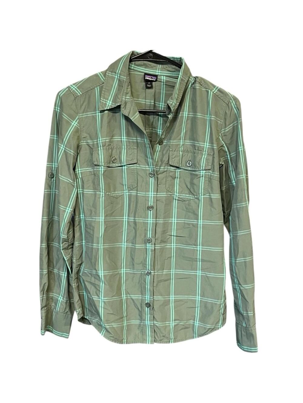 Patagonia Women’s Plaid Button Up Hiking Shirt Size 2 Green Long Sleeve Outdoor